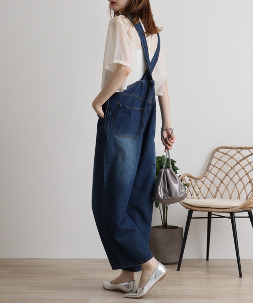 atONE(アットワン)の「atONE クロスサスペンダーサロペットパンツ(デニムパンツ・レディース・ネイビー/ブルー・M/L/LL/3L/4L)」の18枚目の写真