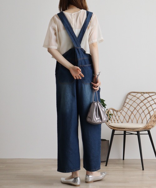 atONE(アットワン)の「atONE クロスサスペンダーサロペットパンツ(デニムパンツ・レディース・ネイビー/ブルー・M/L/LL/3L/4L)」の21枚目の写真