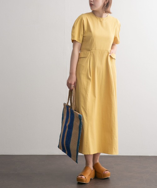 KBF(ケイビーエフ)の「サイドポケットコクーンワンピース(ワンピース・レディース・ネイビー/イエロー/アイボリー・38/36)」の21枚目の写真