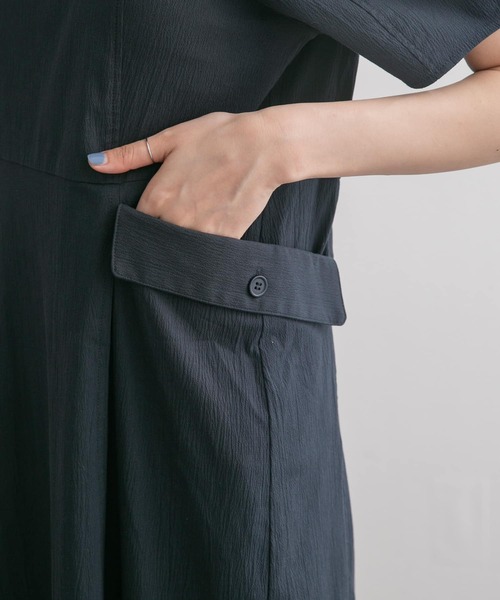 KBF(ケイビーエフ)の「サイドポケットコクーンワンピース(ワンピース・レディース・ネイビー/イエロー/アイボリー・38/36)」の9枚目の写真