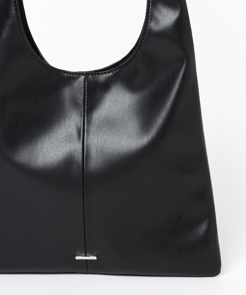 HARE(ハレ)の「SMALLサンカクトート(HARE)(トートバッグ・メンズ・ブラック系その他/ブラック/ブラック系その他2/ブラック系その他3・FREE)」の10枚目の写真