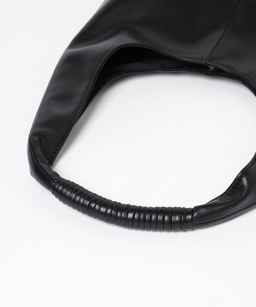 HARE(ハレ)の「SMALLサンカクトート(HARE)(トートバッグ・メンズ・ブラック系その他/ブラック/ブラック系その他2/ブラック系その他3・FREE)」の14枚目の写真