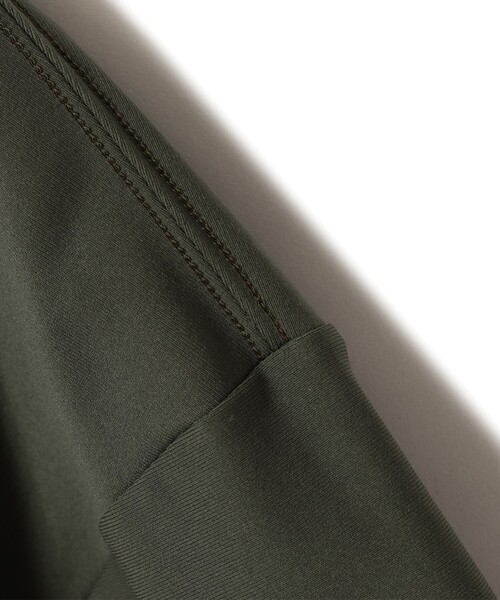 Speedo（スピード）の「Speedo × BEAMS / 別注 Logo Tee 24SS（Tシャツ/カットソー・メンズ・オリーブ/ホワイト/ネイビー・SMALL/MEDIUM/LARGE/X-LARGE）」の19枚目の写真