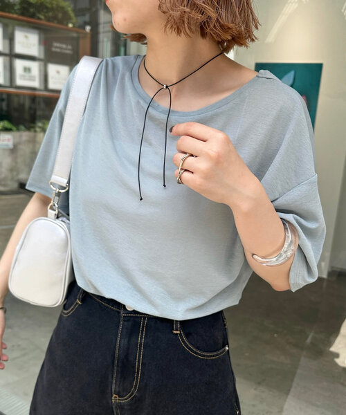 mystic（ミスティック）の「【5色展開】半袖シアーＴシャツ（Tシャツ/カットソー・レディース・ブラック/グレー/レッド/オフホワイト/ピンク・FREE）」の3枚目の写真