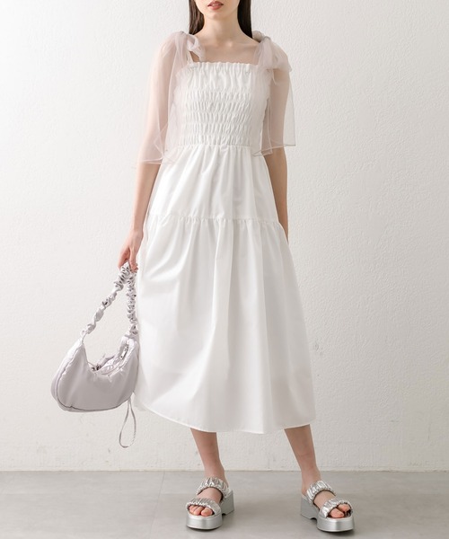 OLIVE des OLIVE（オリーブデオリーブ）の「チュールリボンシャーリングワンピース（ワンピース・レディース・オフホワイト/ブルー/ブラック/ブラウン・SMALL/MEDIUM）」の13枚目の写真