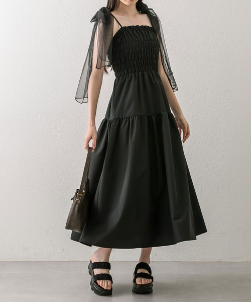 OLIVE des OLIVE（オリーブデオリーブ）の「チュールリボンシャーリングワンピース（ワンピース・レディース・オフホワイト/ブルー/ブラック/ブラウン・SMALL/MEDIUM）」の7枚目の写真