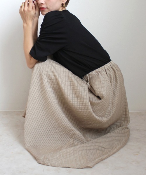 Emma（SELECT LEVERY）（エマ セレクトリベリー）の「シアーサッカーロングスカート（スカート・レディース・ホワイト/ブラック/ラベンダー/ベージュ/ブルー・LARGE/MEDIUM/X-LARGE）」の20枚目の写真