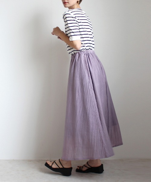 Emma（SELECT LEVERY）（エマ セレクトリベリー）の「シアーサッカーロングスカート（スカート・レディース・ホワイト/ブラック/ラベンダー/ベージュ/ブルー・LARGE/MEDIUM/X-LARGE）」の9枚目の写真