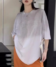 CREARE -LINO- | 【ユニセックス】エンボスロゴ入り グラデーションTシャツ/半袖トップス/グラデ(Tシャツ/カットソー)