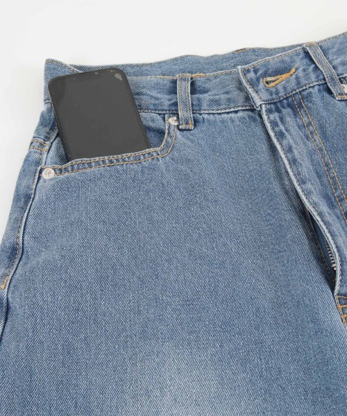titivate(ティティベイト)の「ポケット加工ストレートデニムパンツ(デニムパンツ・レディース・グレー/ブルー・M/S)」の19枚目の写真