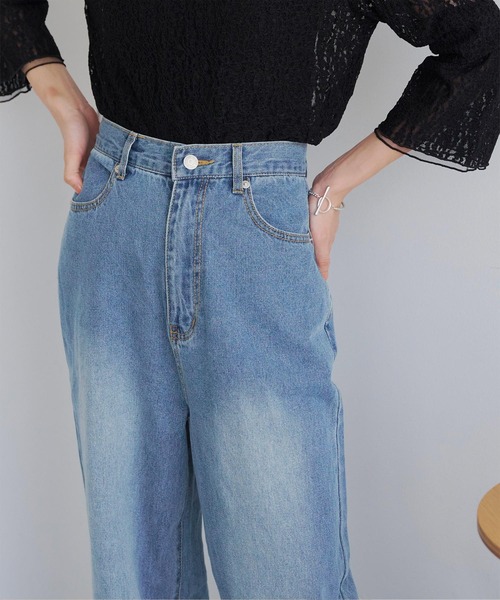 titivate(ティティベイト)の「ポケット加工ストレートデニムパンツ(デニムパンツ・レディース・グレー/ブルー・M/S)」の11枚目の写真