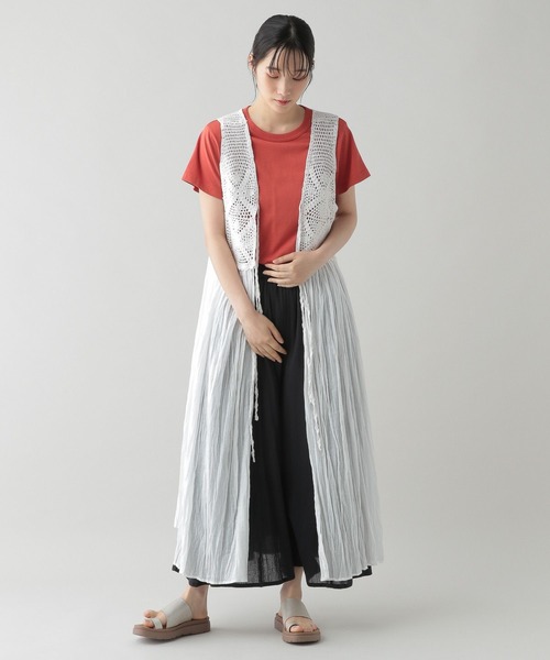 studio CLIP（スタディオクリップ）の「《natural by clip》コットンクロシェジレ（ベスト・レディース・ブラック/オフホワイト・FREE）」の16枚目の写真