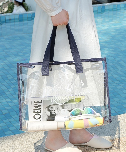 Pochi Pouch(ポチポーチ)の「Pochi Pouch/【大容量/PVC】 ビーチ プール バッグ(トートバッグ・レディース・アイボリー/ブラック/ネイビー/レッド・FREE)」の9枚目の写真