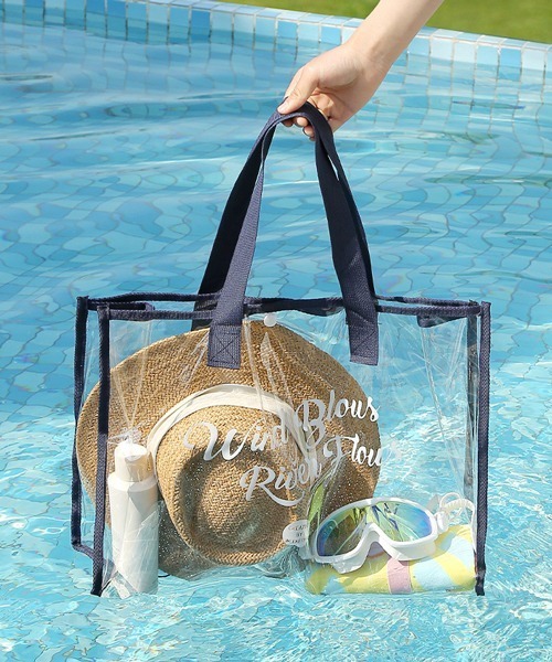 Pochi Pouch(ポチポーチ)の「Pochi Pouch/【大容量/PVC】 ビーチ プール バッグ(トートバッグ・レディース・アイボリー/ブラック/ネイビー/レッド・FREE)」の10枚目の写真