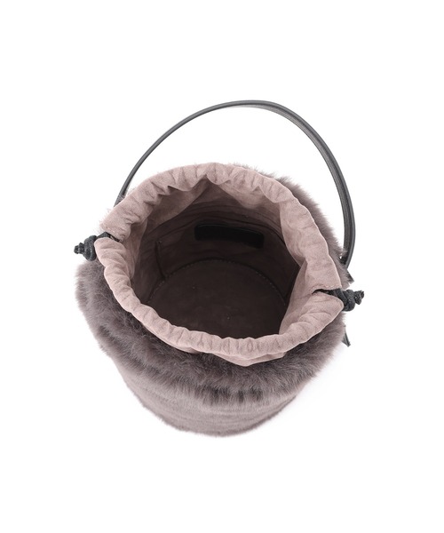 VIS（ビス）の「【2WAY】ふわふわエコファーショルダーバッグ（ショルダーバッグ・レディース・グレー系その他/オフホワイト・FREE）」の13枚目の写真