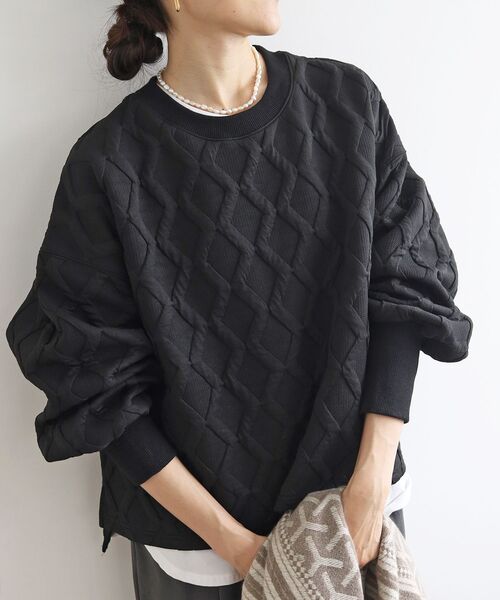 le.coeur blanc(ルクールブラン)の「《WEB限定アイテム》キルティング柄カットソー(Tシャツ/カットソー・レディース・ブラウン/カーキオリーブ/ブラック/アイボリー・38)」の3枚目の写真