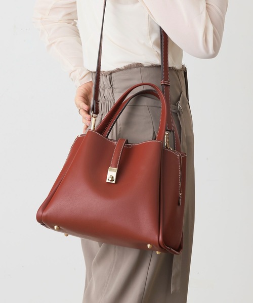 MIAN （ミアン）の「ひねり金具トートバッグ（トートバッグ・レディース・アイボリー/ブラック/ブラウン・FREE）」の18枚目の写真