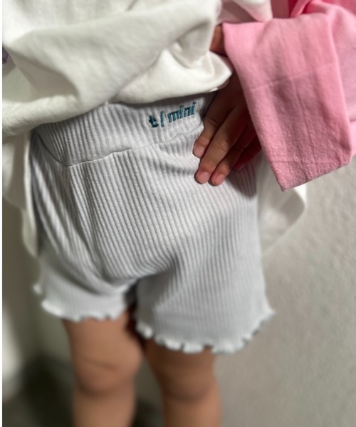 TARKER（ターカー）の「リブショートパンツ（その他パンツ・キッズ・ライトグレー/ブラック・150/140/130/120/110）」の2枚目の写真