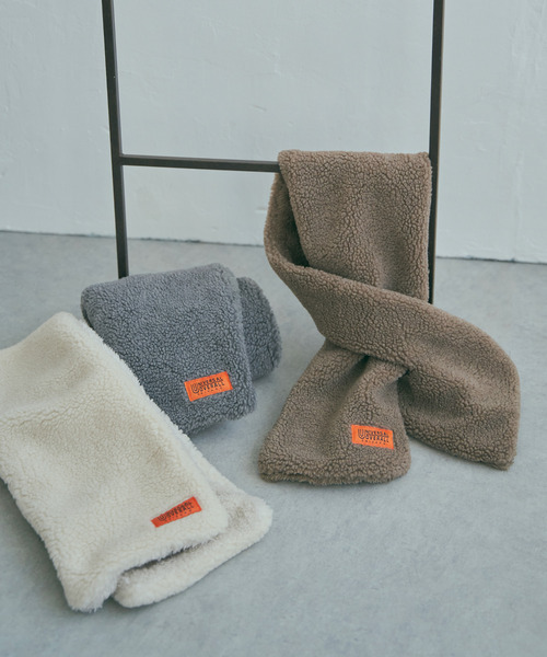 UNIVERSAL OVERALL（ユニバーサルオーバーオール）の「UNIVERSAL OVERALL ユニバーサルオーバーオール 差し込みボアマフラー（マフラー・メンズ・モカ/オフホワイト/グレー・FREE）」の19枚目の写真