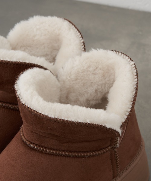 CIAOPANIC TYPY（チャオパニックティピー）の「2WAYムートンブーツ（ブーツ・レディース・ライトブラウン/ブラック/ブラウン・SMALL/MEDIUM/LARGE）」の16枚目の写真