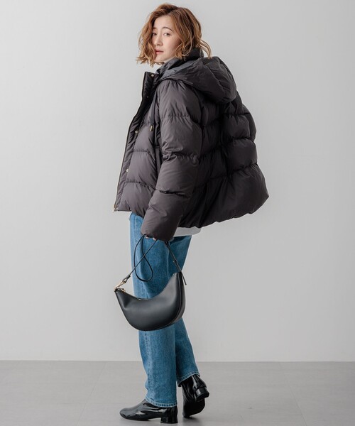 23区 S(ニジュウサンクチイサイサイズ)の「【洗える/撥水加工】シレータフタ コンパクト ダウンコート(ダウンジャケット/コート・レディース・ベージュ系/モスグリーン系/グレー系/ブラック系・32/34)」の13枚目の写真