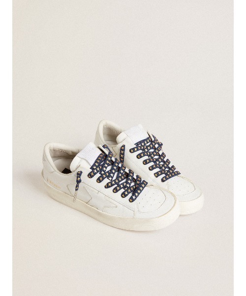 GOLDEN GOOSE（ゴールデングース）の「シューレース（ネイビーブルー） コントラストスター（ゴールド）（シューズ小物/雑貨・レディース・ネイビー・110/130）」の2枚目の写真