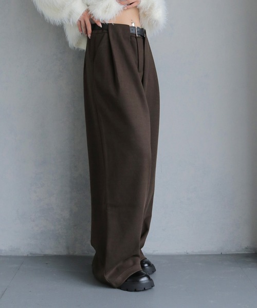 cheriella(シェリエラ)の「【cheriella】ベルト付きタックワイドパンツ(その他パンツ・レディース・ブラウン/グレー/ブラック・M)」の20枚目の写真