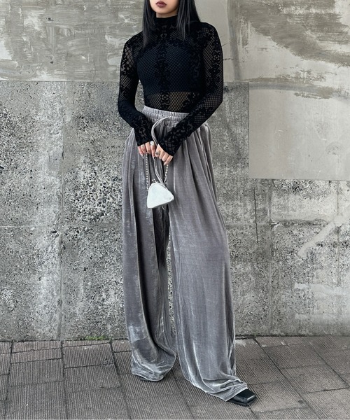【LVEU.】ベロアワイドパンツ / ボトムス パンツ ベロア ワイド ストレート 光沢 ブラック グレー ブラウン（その他パンツ）｜LVEU.（ラブユ.）
