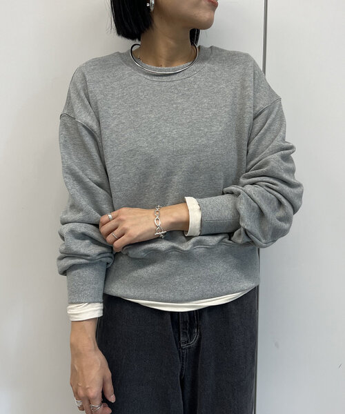 Jena espace merveilleux(ジェナ エスパスメルヴェイユ)の「クルーネックショートプルオーバー(Tシャツ/カットソー・レディース・グレー/オフホワイト/パープル・FREE)」の2枚目の写真
