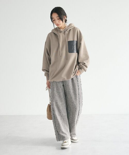 CRAFT STANDARD BOUTIQUE（クラフトスタンダードブティック）の「ツイードストレートパンツ（その他パンツ・レディース・グレー/モカ・M/L）」の15枚目の写真