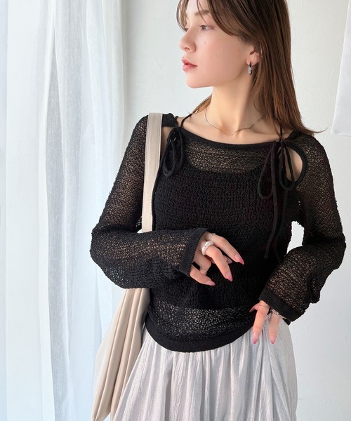 mily bilet(ミウィビレット)の「【mily bilet】大人かわいい肌見せを叶える。プレートデザイン前後2WAYメッシュ編み肩リボンニットプルオーバー(長袖)(ニット/セーター・レディース・アイボリー/ブラック/ブラウン・X-LARGE/SMALL/MEDIUM/LARGE)」の21枚目の写真