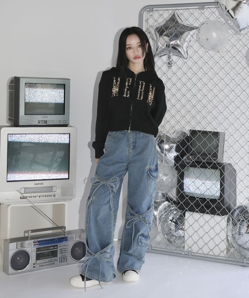 MSGirl(エムエスジーガール)の「ルーズシルエットリボンカーゴデニム(デニムパンツ・レディース・ブルー/ブラック・M/L/S)」の16枚目の写真