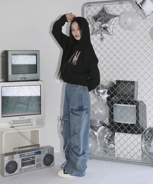 MSGirl(エムエスジーガール)の「ルーズシルエットリボンカーゴデニム(デニムパンツ・レディース・ブルー/ブラック・M/L/S)」の19枚目の写真