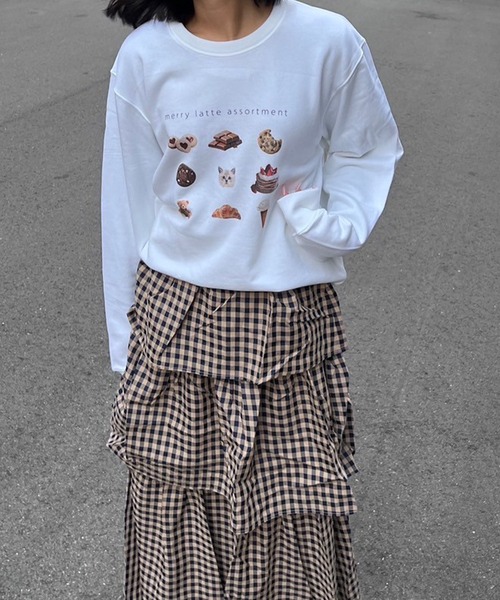 merrylatte（メリーラテ）の「【軽量】merry latte assortment トレーナー　スウェット（スウェット・レディース・ホワイト・LARGE/SMALL）」の2枚目の写真