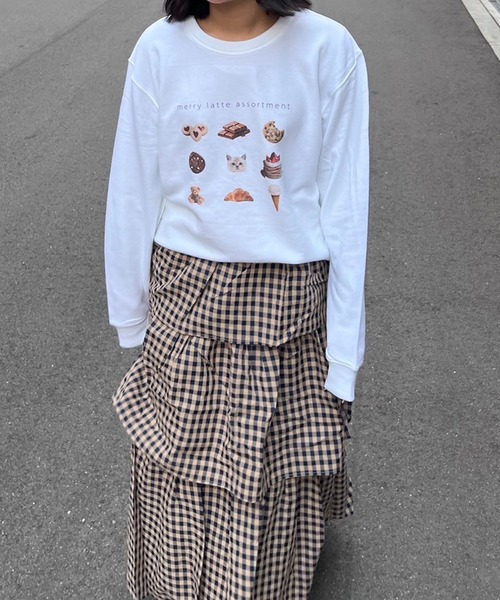 merrylatte（メリーラテ）の「【軽量】merry latte assortment トレーナー　スウェット（スウェット・レディース・ホワイト・LARGE/SMALL）」の3枚目の写真