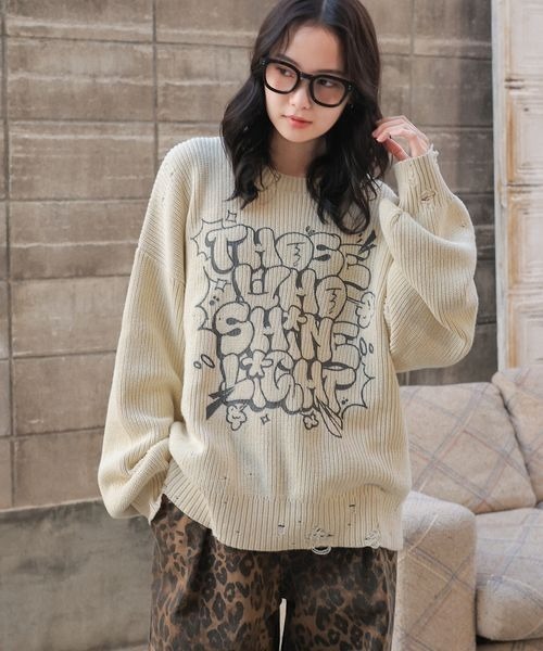 PBLIM（ページボーイリム）の「《UNISEX》ダメージロゴニット（ニット/セーター・レディース・カーキ/アイボリー/レッド系その他/スミクロ・FREE）」の17枚目の写真