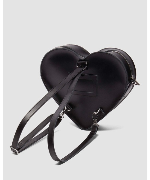 Dr. Martens(ドクターマーチン)の「Dr. Martens/ドクターマーチン ハート バックパック 40995001(バックパック/リュック・レディース・レオパード・FREE)」の3枚目の写真