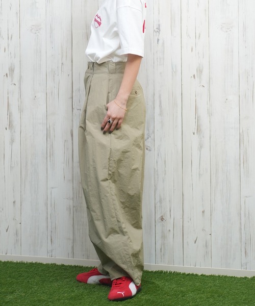 Dickies（ディッキーズ）の「Dickies/ディッキーズ ナイロンバルーンパンツ 81120700（スラックス・レディース・ブラック/ベージュ・M/L）」の10枚目の写真