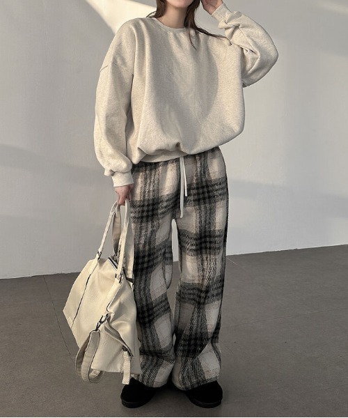 FREE STYLISTS（フリー スタイリスト）の「Y2K キャリーオントラベルボストンBAG／大容量・マルチポケット（ボストンバッグ・レディース・ブラック/オフホワイト・FREE）」の15枚目の写真