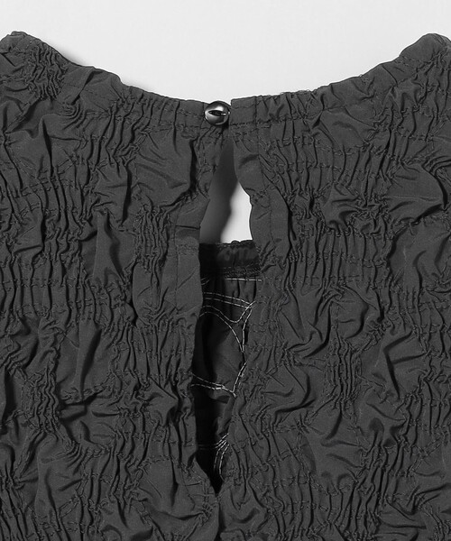 AEWEN MATOPH(イウエン マトフ)の「<AEWEN MATOPH>シャーリング ブラウス(シャツ/ブラウス・レディース・ダークグレー/オフホワイト/ブラック・FREE)」の7枚目の写真