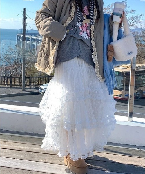 gossip!ロサンゼルス(ゴシップロサンゼルス)の「【低身長F/高身長Lサイズあり】 ティアードレースフリル ボリューム ロングスカート 【韓国ファッションフェミニン定番】(スカート・レディース・ホワイト/ブラック/ベージュ・FREE/L)」の15枚目の写真