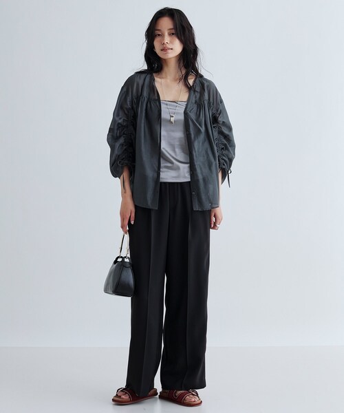 GALLEST（ギャレスト）の「【セットアップ対応】イージーストレートワイドパンツ【カセット服／オケージョン／通勤】（その他パンツ・レディース・チャコールグレー/ベージュ/ブラック/ライトグリーン/ライトグレー系2/キャメル/ブラック系2/チャコール・40/38/36/34）」の2枚目の写真