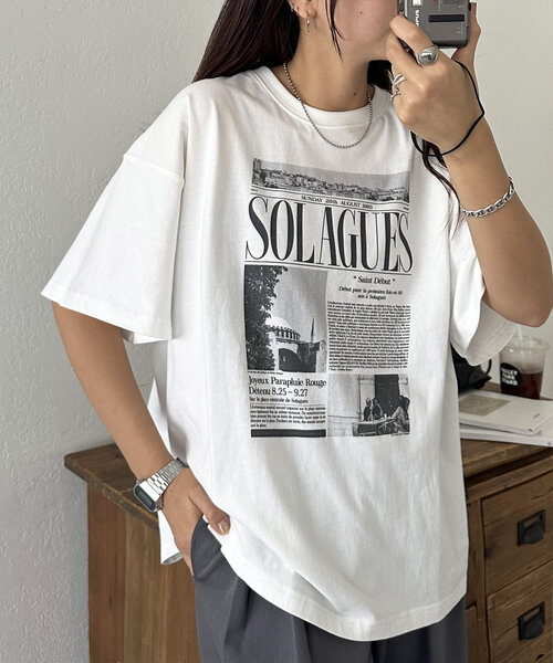 DISCOAT（ディスコート）の「【ユニセックス】アソートニュースペーパーグラフィックTシャツ（Tシャツ/カットソー・レディース・ホワイト系その他/ホワイト/ホワイト系その他2・FREE）」の3枚目の写真
