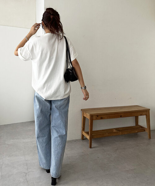 DISCOAT（ディスコート）の「【ユニセックス】アソートニュースペーパーグラフィックTシャツ（Tシャツ/カットソー・レディース・ホワイト系その他/ホワイト/ホワイト系その他2・FREE）」の7枚目の写真