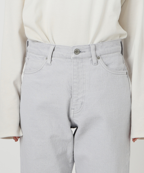 SLOBE IENA（スローブイエナ）の「《一部店舗・WEB限定カラーあり/追加5》LE DENIM ストレートパンツ（デニムパンツ・レディース・イエロー/ピンク系その他/グレー/ベージュ・36/38）」の5枚目の写真