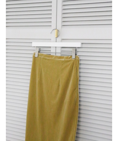 Katrin TOKYO(カトリーントーキョー)の「velour I line maxi skirt(スカート・レディース・イエロー/ブラック/ピンク・FREE/XS)」の17枚目の写真