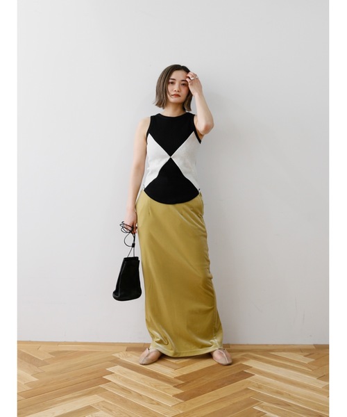 Katrin TOKYO(カトリーントーキョー)の「velour I line maxi skirt(スカート・レディース・イエロー/ブラック/ピンク・FREE/XS)」の18枚目の写真