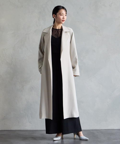 AIMER(エメ)の「ストレッチダブルクロスラップトレンチコート(トレンチコート・レディース・ベージュ/チャコールグレー・MEDIUM)」の3枚目の写真