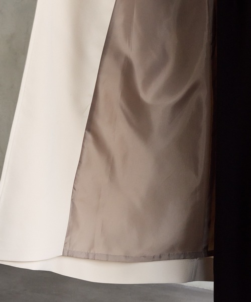 AIMER(エメ)の「ストレッチダブルクロスラップトレンチコート(トレンチコート・レディース・ベージュ/チャコールグレー・MEDIUM)」の21枚目の写真