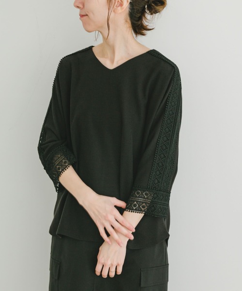 ITEMS URBANRESEARCH(アイテムズ アーバンリサーチ)の「カットミラノレースプルオーバー(Tシャツ/カットソー・レディース・ブラック/ホワイト/ライトグレー・FREE)」の6枚目の写真